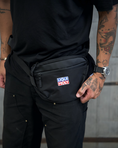 Riñonera bandolera Ultimate de LIQUI MOLY - Edición negra elegante